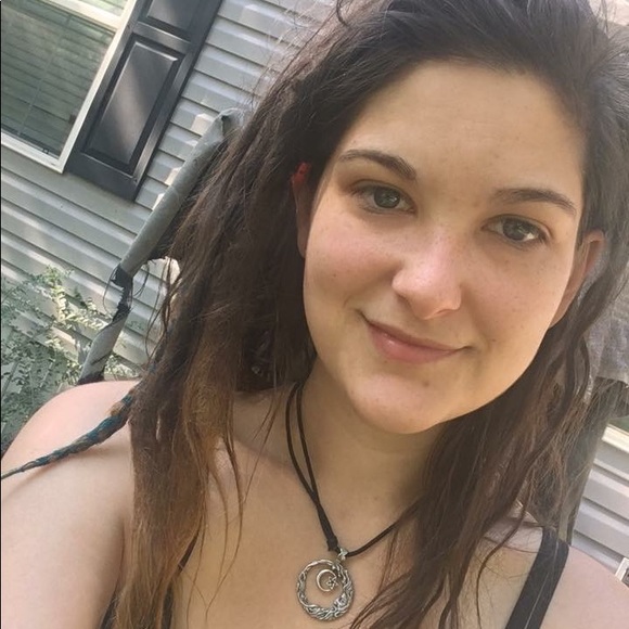 Meet your Posher, Sky! - Picture 4 of 4